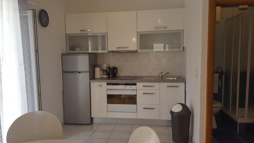 Apartments Karlo ماكارسكا المظهر الخارجي الصورة